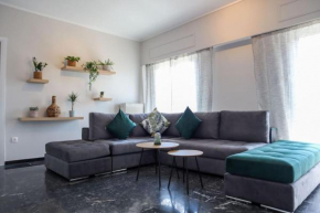 Top Floor, Sunny 2bdrm apartment next to Acropolis